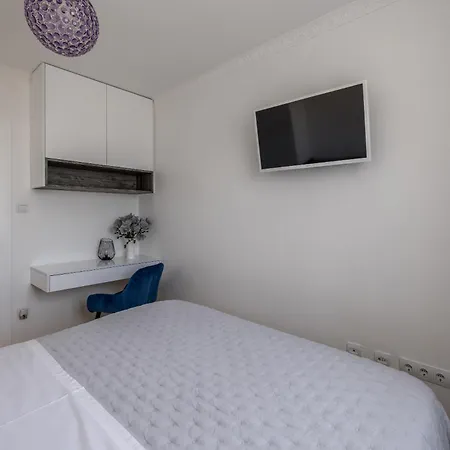Apartment Amigo 2-bedroom Luxury - Balcony & Seaview *
