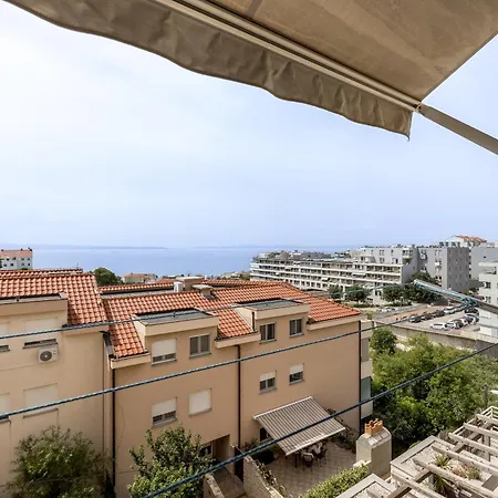 Apartment Amigo 2-bedroom Luxury - Balcony & Seaview